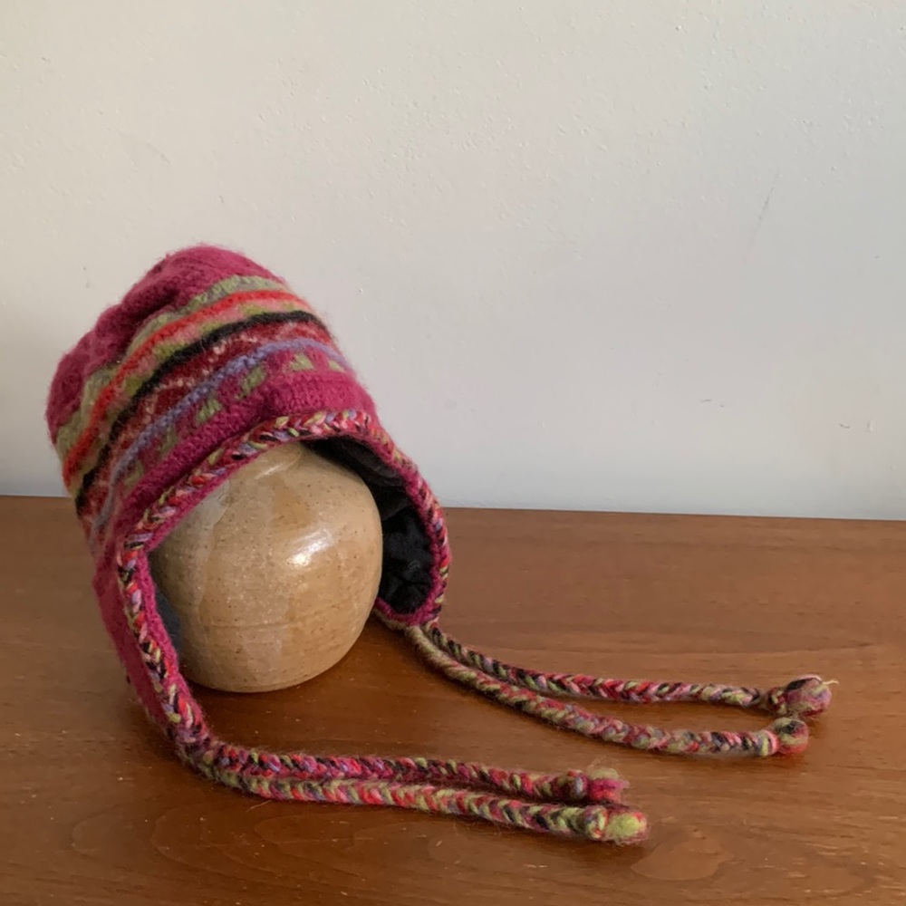 Winter Beanie - 100% wool handcrafted in Nepal